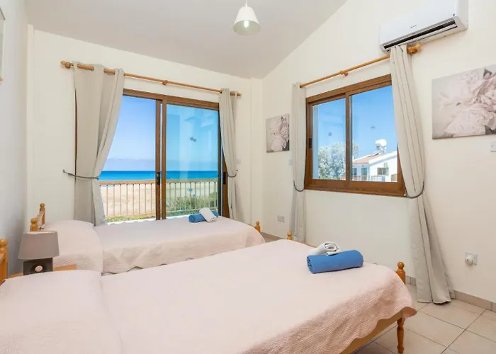 Vila Blue Bay Thea Mavroli